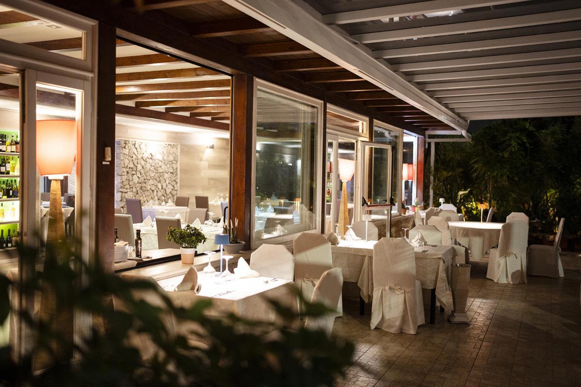 Hotel Ristorante Le Rose Briatico Exterior foto